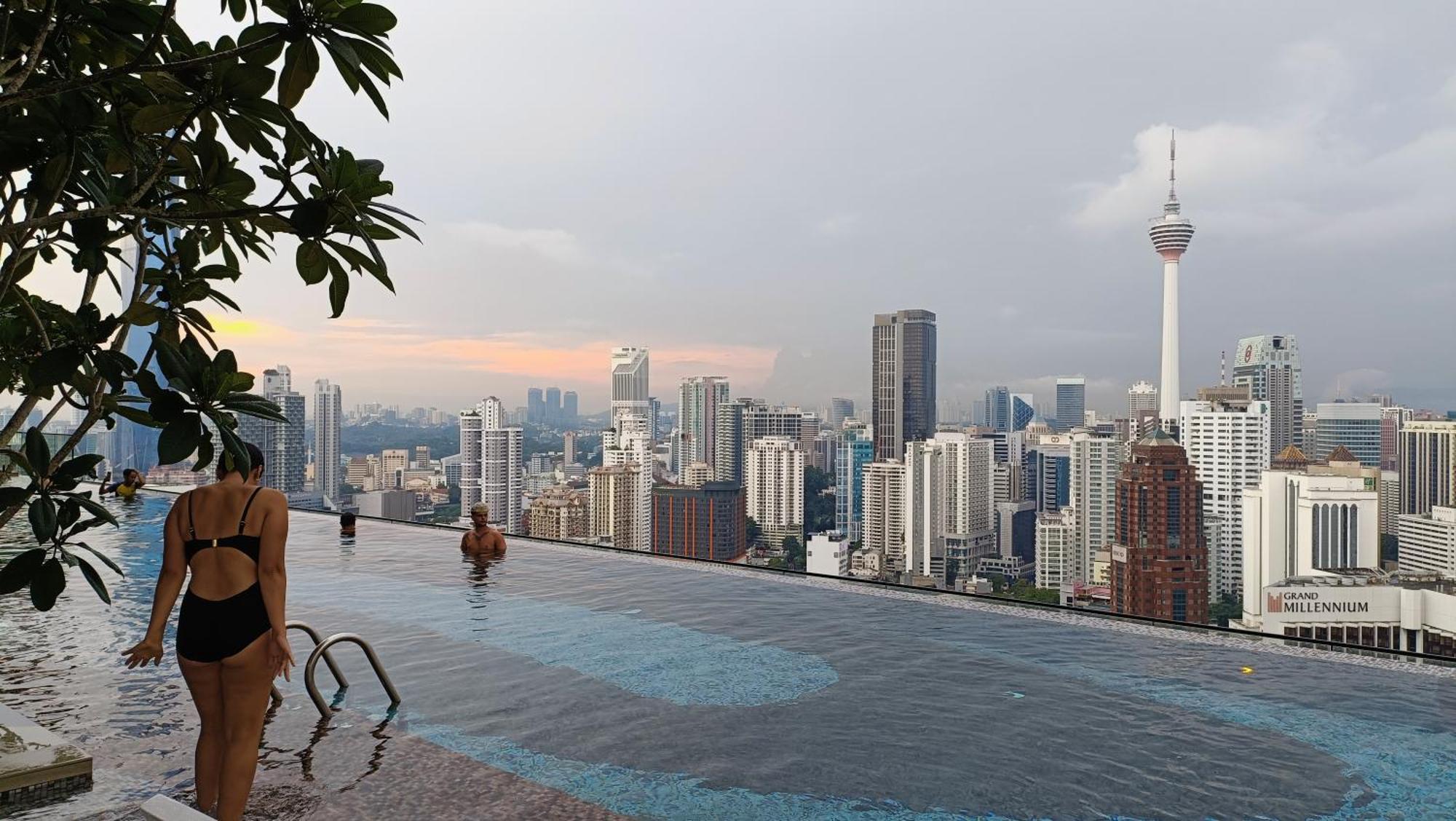 The Axon Suites Bukit Bintang Klcc By Skyscraper クアラルンプール エクステリア 写真